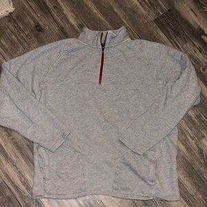 Pact womans 1/4 zip Light Gray Zip-Up Sweatshirt 100 organic cotton medium